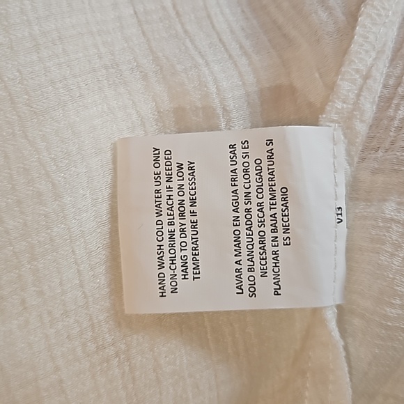 OLM Women Off/On Shoulder Button down Peplum Blouse Semi sheer Size L - Picture 13 of 13